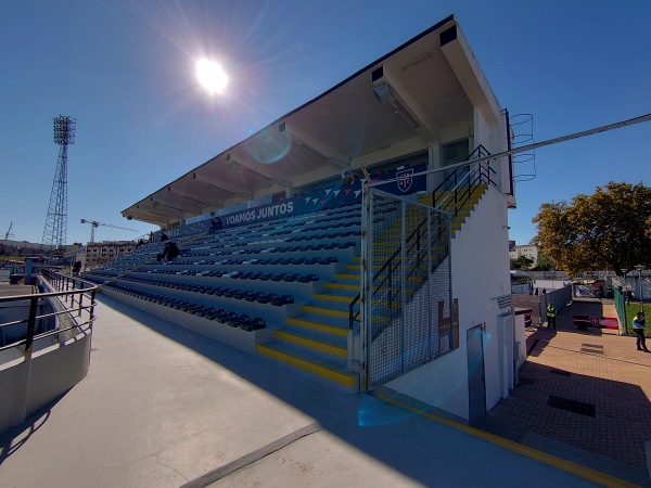 Estádio Pina Manique (1954) - Lisboa