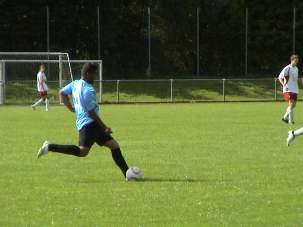 Sportplatz am Bahnhof - Glauburg-Glauberg