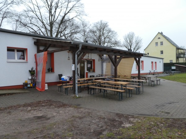 Helmut-Faeder-Sportplatz - Berlin-Französisch Buchholz