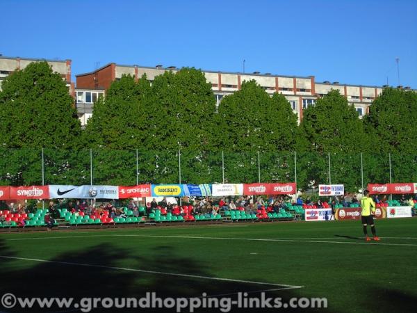 Piņķu stadions - Babītes novads, Piņķi