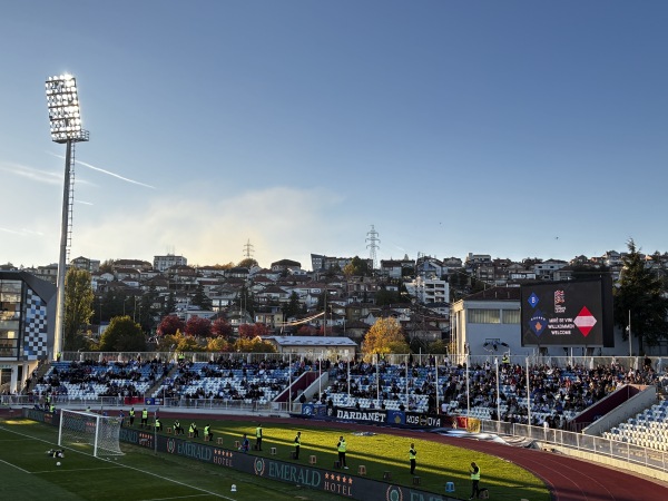 Stadiumi Fadil Vokrri - Prishtinë (Pristina)