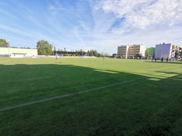 Stadion Mazowiecki - Ożarów Mazowiecki 