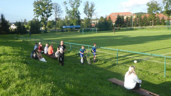 Boisko w Marciszów - Marciszów