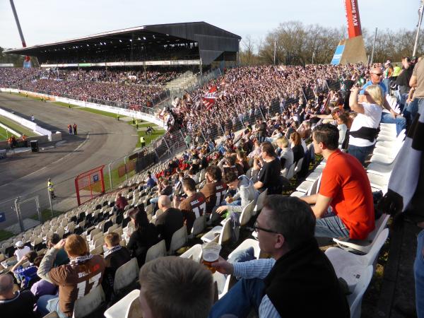 Wildparkstadion (1955) - Karlsruhe-Innenstadt-Ost