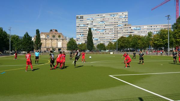 Lilli-Henoch-Sportplatz - Berlin-Kreuzberg