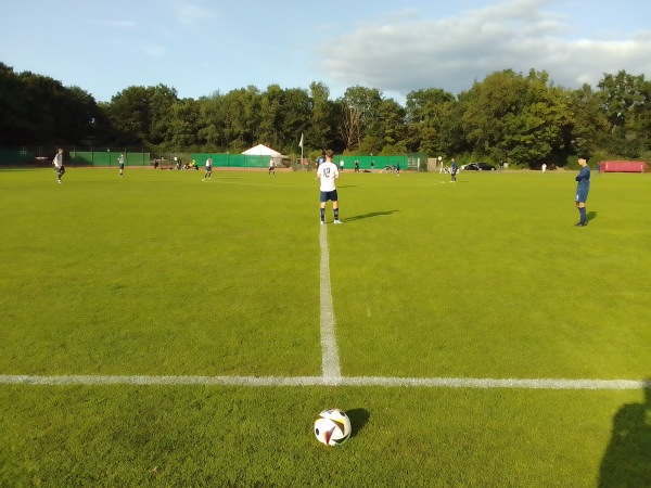 Bezirkssportanlage Curiestraße - Bremen-Horn