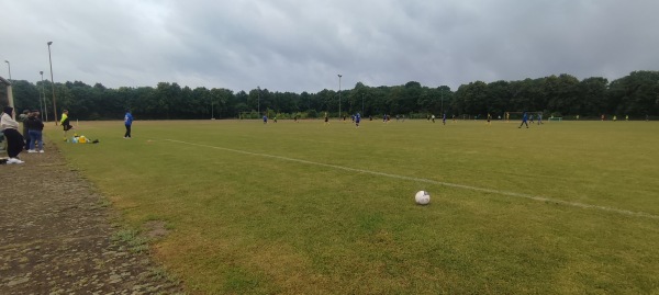 Walter-Bettges-Stadion C-Platz - Langenhagen