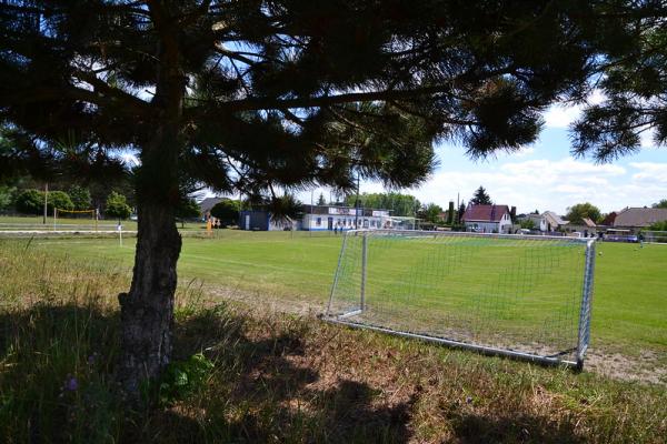 Waldstadion - Sandersdorf-Brehna-Petersroda