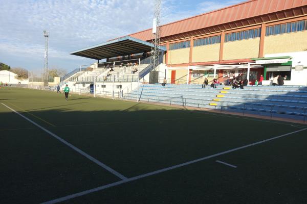 Campo de Fútbol Jozabed Sánchez Ruiz - Mairena del Alcor, AN