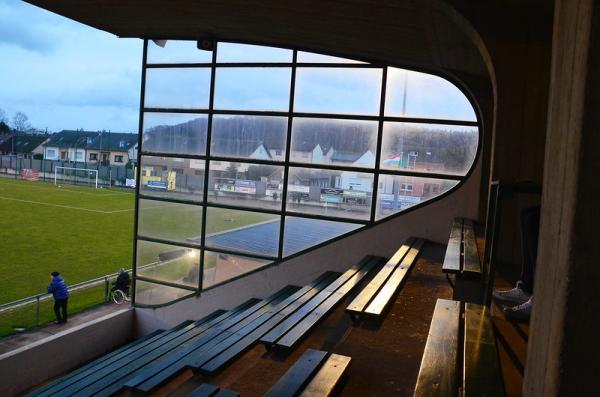 Stade Rue Denis Netgen - Schëffleng (Schifflange)