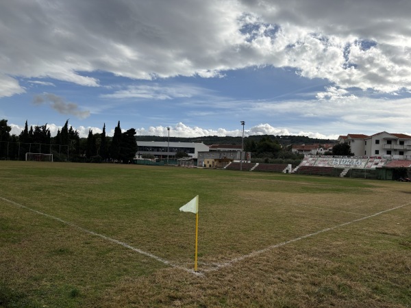 Stadion Veli Plac - Supetar