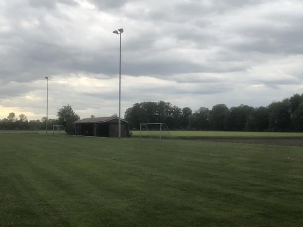 Sportanlage Henkenwiese - Hövelhof-Riege