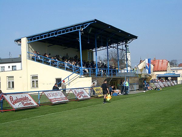 Stadion MFK Kravaře - Kravaře