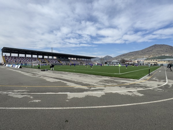 Şamaxı şəhər stadionu - Şamaxı