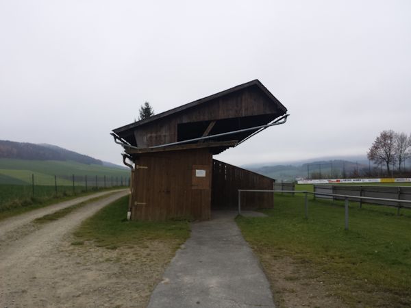 Sportplatz Neukirchen - Neukirchen beim Heiligen Blut