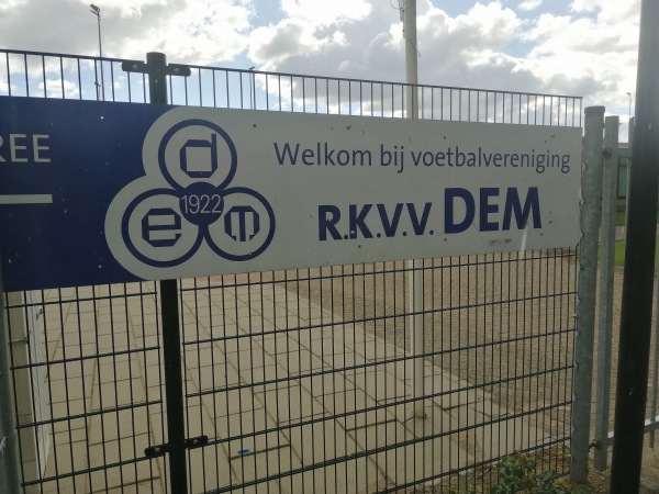 Sportpark Adrichem veld 8 - Beverwijk