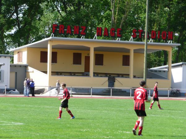 Franz-Hage-Stadion - Bellheim