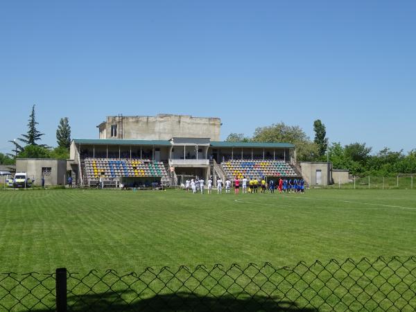 Tsentraluri Stadioni Khoni - Khoni