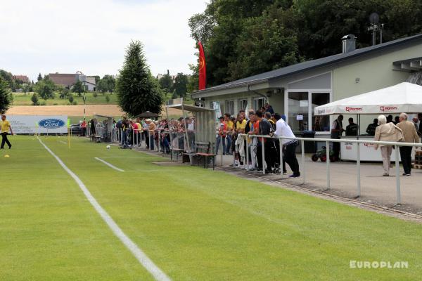 H&B Fußballzentrum - Deckenpfronn
