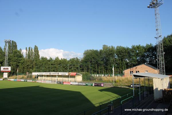 Gemeentelijk Sportcentrum Doelvelden Luc De Rijk Stadion - Berlaar