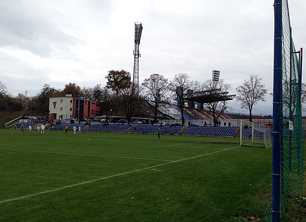 Stadion Miejski im. Floriana Krygiera Boisko obok - Szczecin