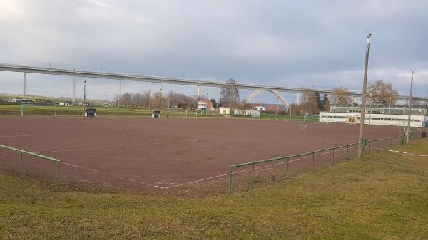 Stadion am Zementwerk Nebenplatz - Karsdorf-Wetzendorf