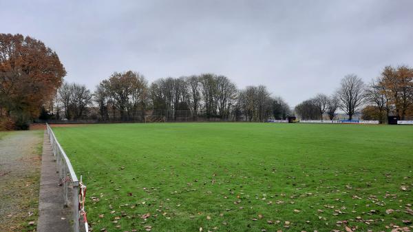 Sportplatz an der Grundschule - Apensen