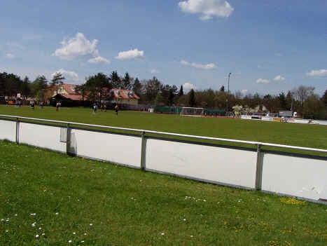 Sportanlage an der Volksschule - Wolfratshausen-Waldram