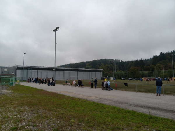 Walter-Niederkofler-Stadion Nebenplatz - Hart bei Graz