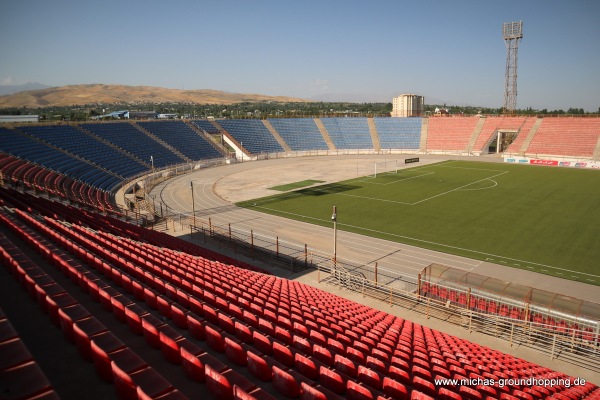 Zentralniy Stadion - Hisor