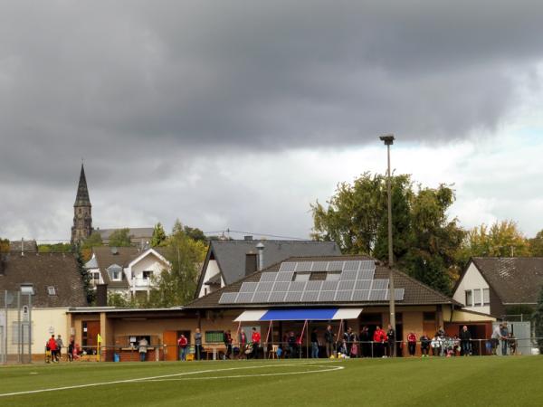 Sportplatz Am Mühlenteich - Koblenz-Rübenach