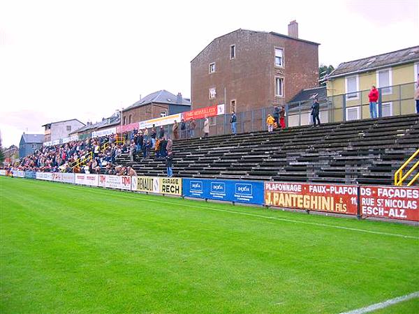 Stade de la Frontière - Esch-Uelzecht (Esch-sur-Alzette)