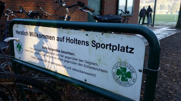 Holtens Sportplatz - Halvesbostel