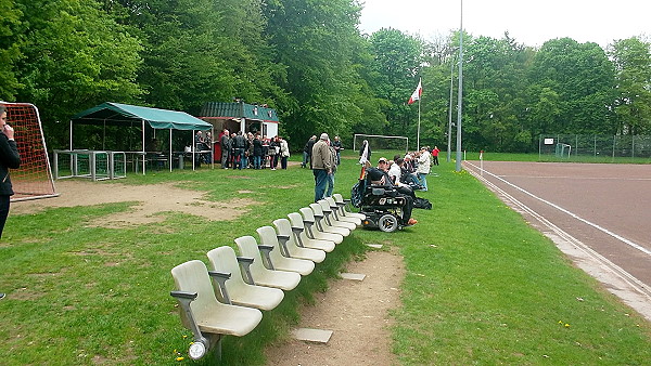 Sportplatz Blomkamp - Hamburg-Osdorf