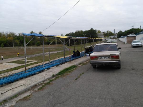 Stadion Dibrova - Tsarychanka