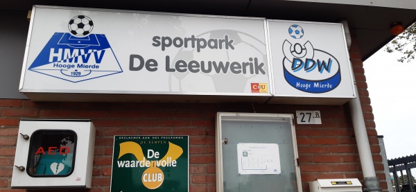 Sportpark De Leeuwerik - Hooge Mierde