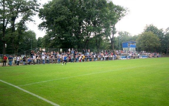 Wildparkstadion Platz 2 - Karlsruhe-Innenstadt-Ost