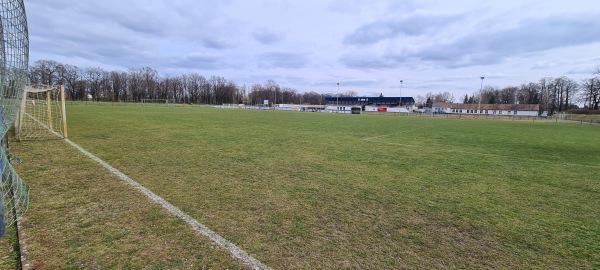 Werner-Seelenbinder-Sportplatz 2 - Herzberg/Elster