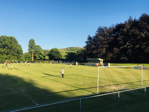 Cae Llwyn - Llanfyllin, POW