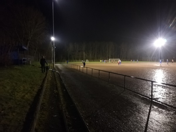 Sportplatz Marienbaum - Xanten-Marienbaum