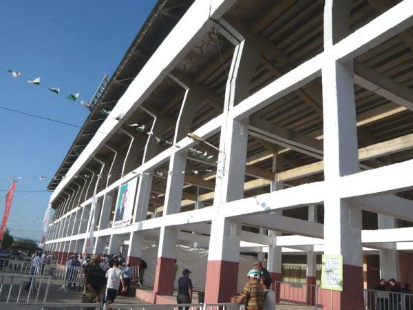 Stade Moustapha Tchaker - El Bouleïda (Blida)