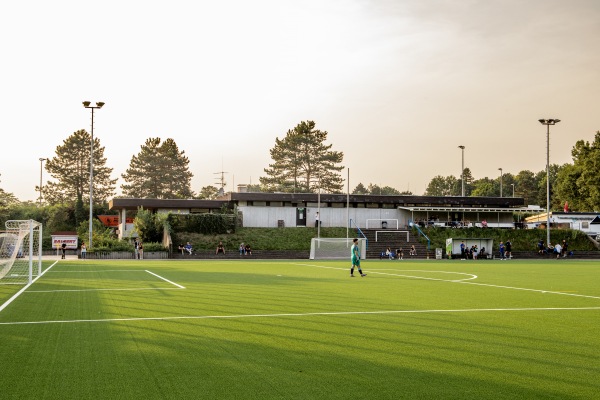 Walter-Mundorf-Stadion Nebenplatz - Siegburg