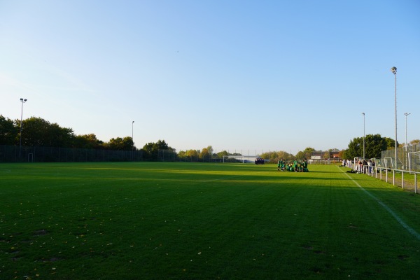 Sportzentrum Windmühlenberg B-Platz - Wolfsburg-Fallersleben