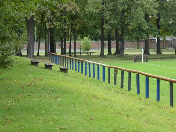 Stadion der Freundschaft Nebenplatz - Großräschen
