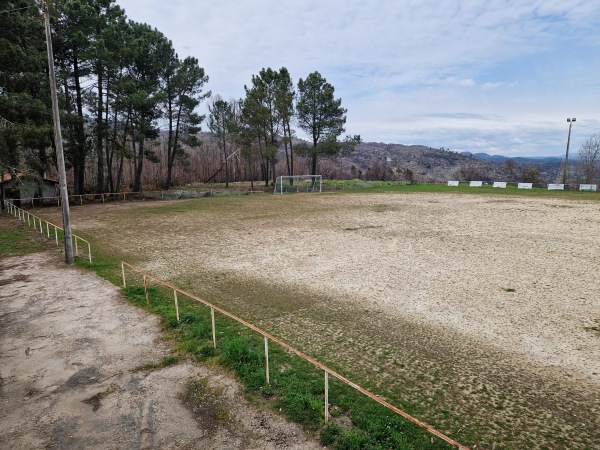 Campo de Fútbol O Marrau - Melón-Quins, GA