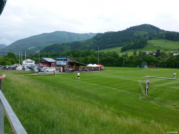 Alter Zustand (ohne Tribüne)