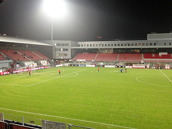 Stadion De Geusselt - Maastricht