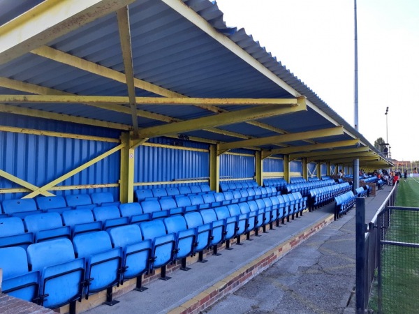 Park Lane - Canvey Island, Essex Park Lane - Canvey Island, Essex