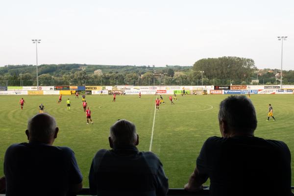 Sportplatz In Wiesen - Wolkersdorf