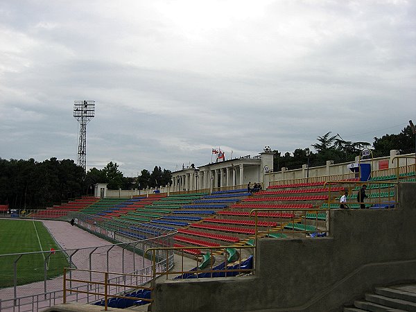 Stadioni Poladi - Rustavi